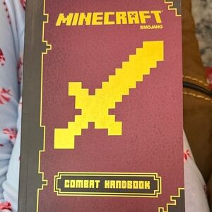 Minecraft Combat Guide - Brown and Yellow